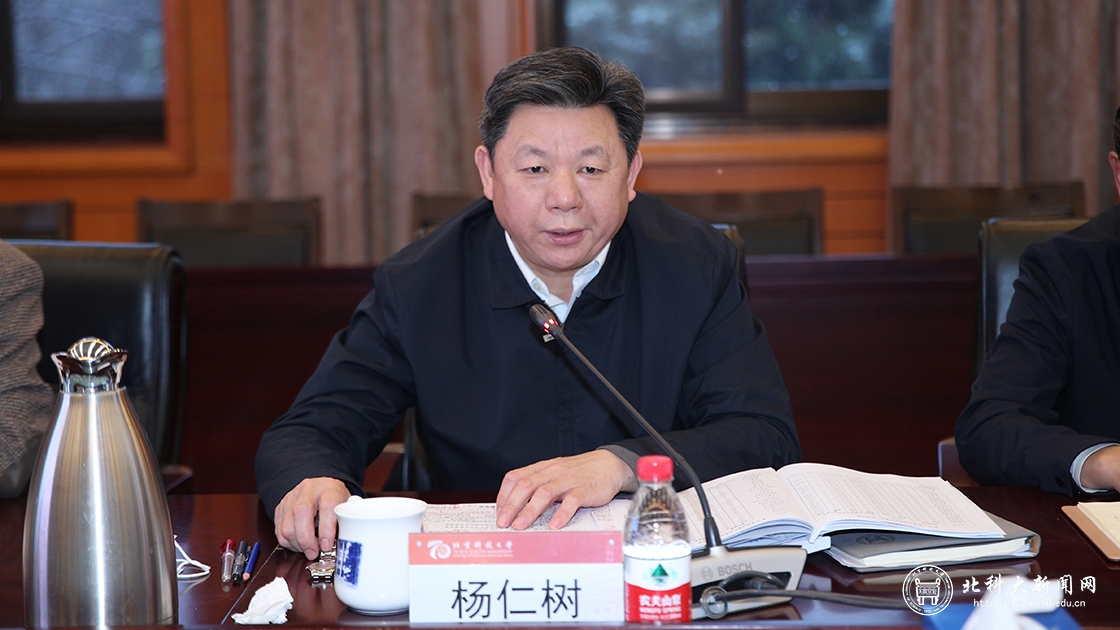 30a225a58ad0a5a23830dbb8bc534155.jpg AB5I2946.JPG