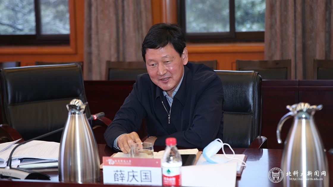 677abbd010192b21d5ac4130e4e2e2fc.jpg AB5I2916.JPG