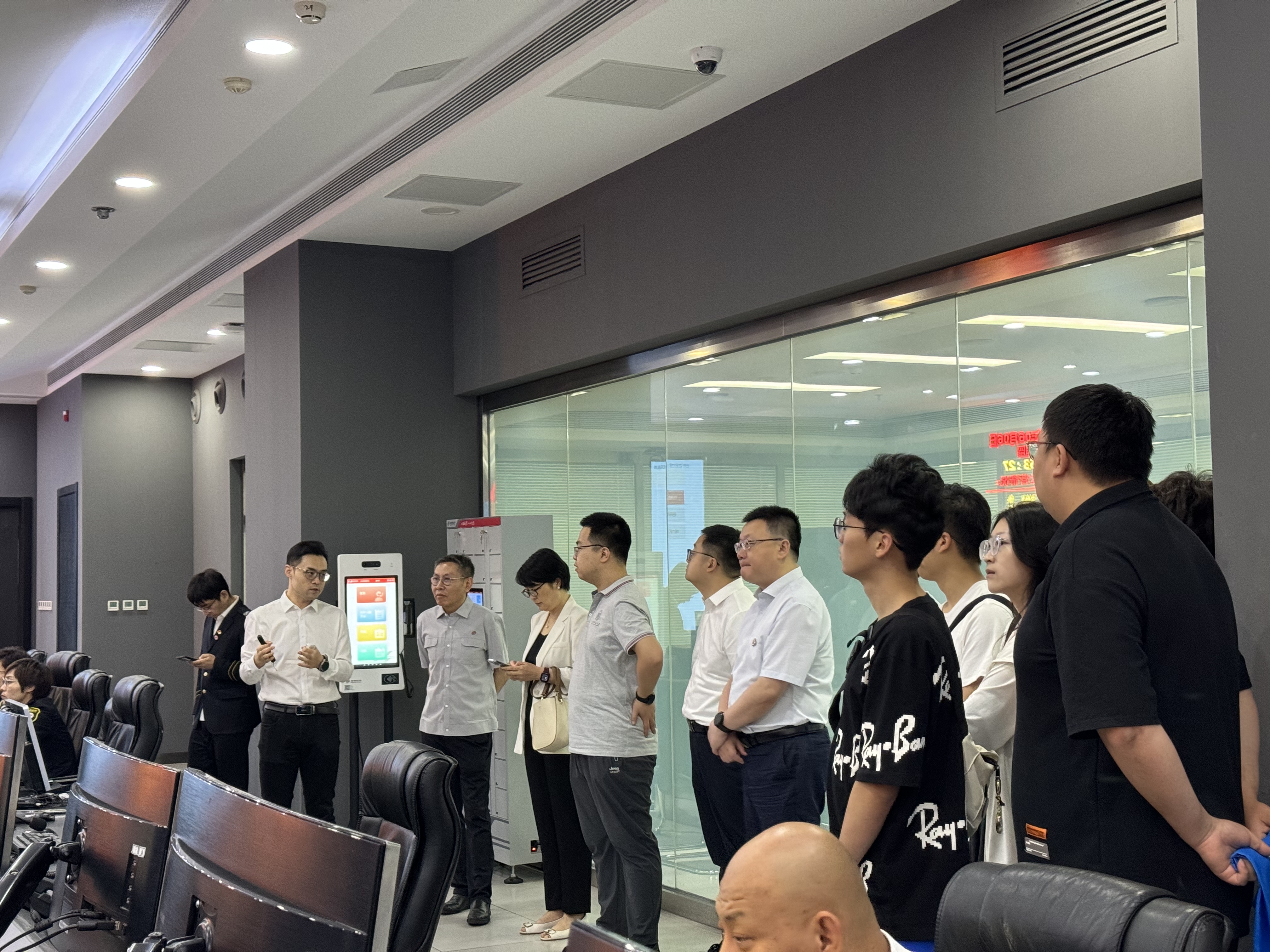 72f5035e7a7277f360b6bb247cb4ea22.jpg 72f5035e7a7277f360b6bb247cb4ea22.jpg